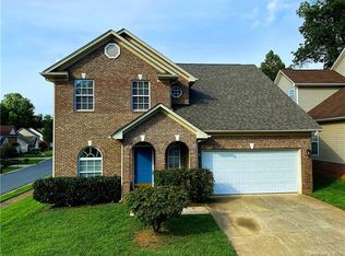 6503 Mallard Park Dr, Charlotte, NC 28262