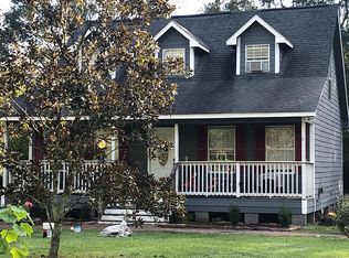 8 Foster Clark Rd, Picayune, MS 39466