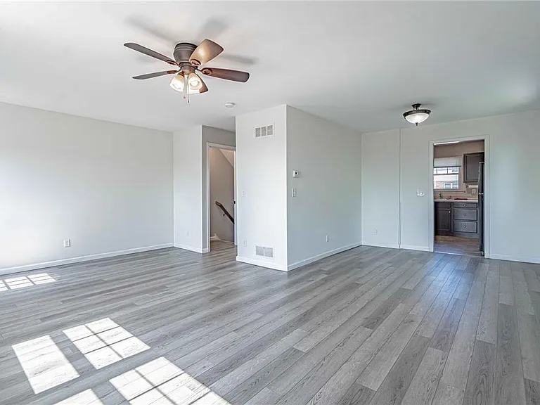3329 S 2nd St — Photo 15