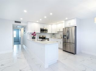 3022 Rexford #3022-B, Boca Raton, FL 33434