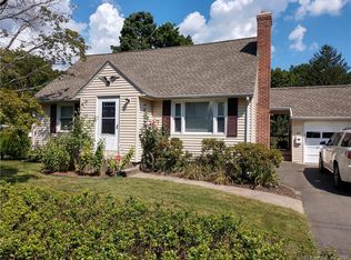 46 Park St, Plainville, CT 06062