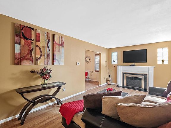 5th image of 7457 Marillac Dr