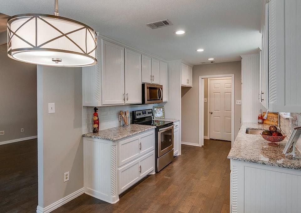1st image of 205 Anita Ave