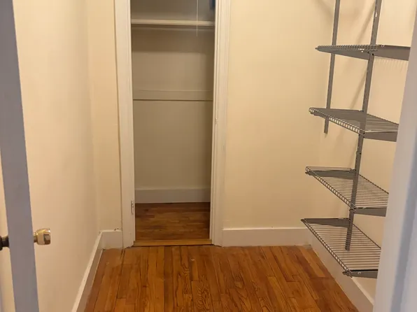 475 West 186th Street image 8 of 9