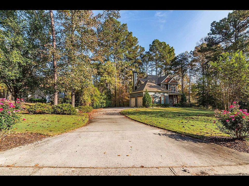2nd image of 4670 Oakhurst Ln