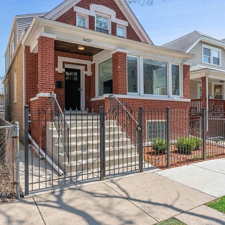 1st image of 4427 N St Louis Ave