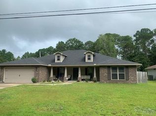 9076 Timber Ln, Navarre, FL 32566