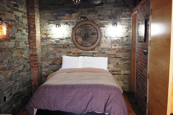 Rented by Corcoran | media 9