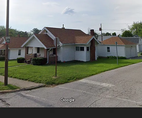 109 E 14th St Photo 1