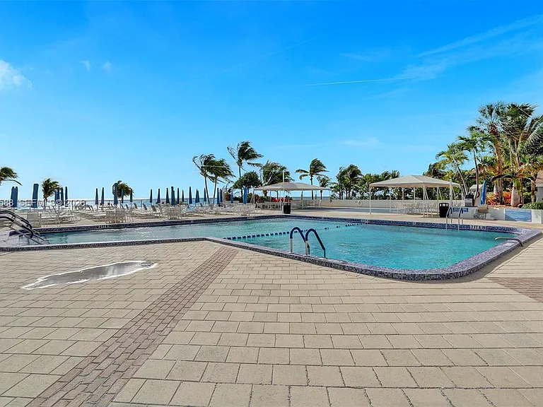 2030 S Ocean Dr #821 — Photo 40