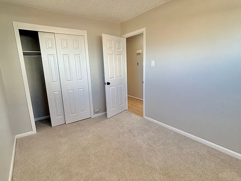 3556 Fairfax St — Photo 8
