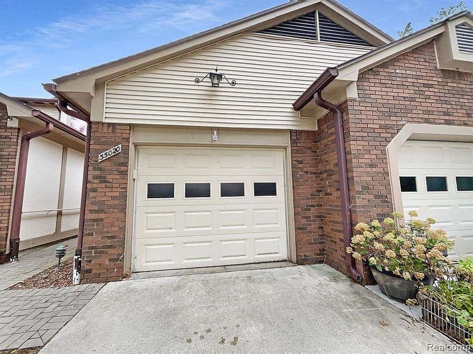 35020 Hidden Cove Ct, Harrison Township, MI 48045 Zillow