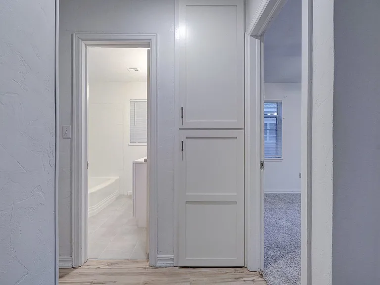 2701 NW 48th St — Photo 16