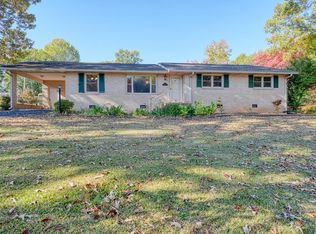 6123 Woodfield Cir, Spartanburg, SC 29303