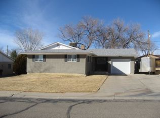 11 Robertson Rd, Pueblo, CO 81001