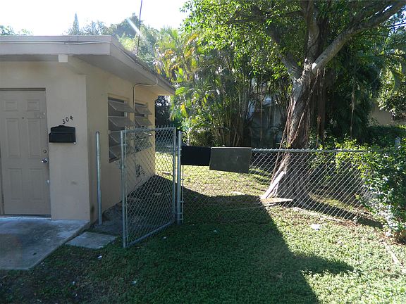 3rd image of 304 NE 7th St