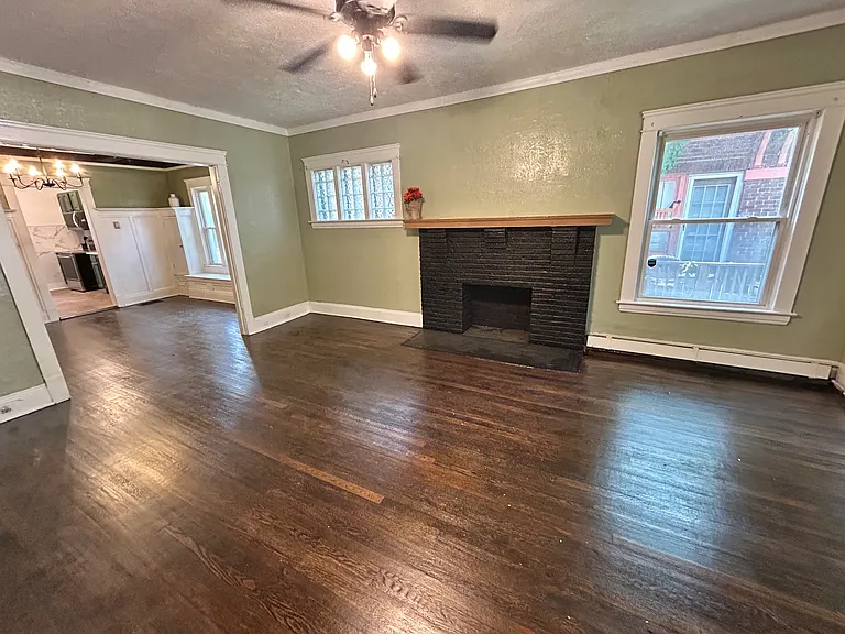 9102 Parkgate Ave — Photo 4