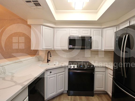4th image of 7008 E Gold Dust Ave APT 224