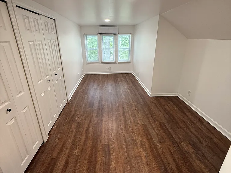 19185 E Forteen Mile Rd #2 — Photo 5