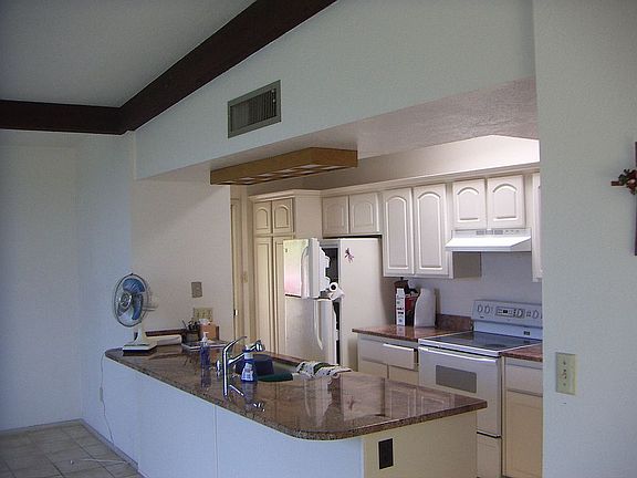 3rd image of 17018 E Windchime Dr