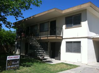 929 Illinois Ave APT 2, Los Banos, CA 93635