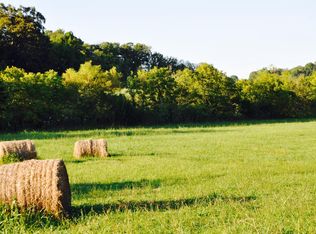 Graves Rd, Strawberry Plains, TN 37871