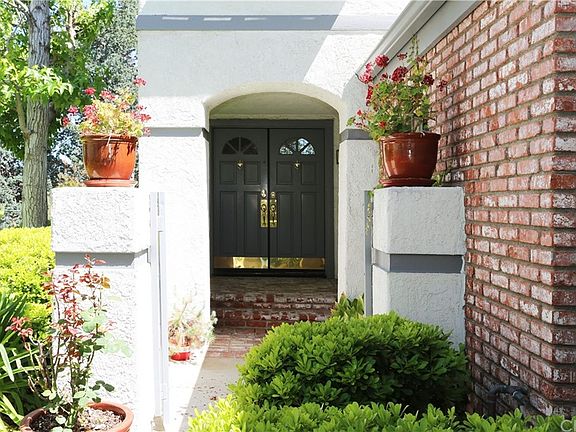 2nd image of 24512 Windsor Dr