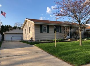 5414 70th St, Kenosha, WI 53142