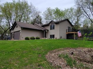 8960 Northshore Trl N, Forest Lake, MN 55025