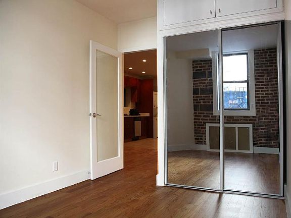 5th image of 278 E 10th St APT 1B