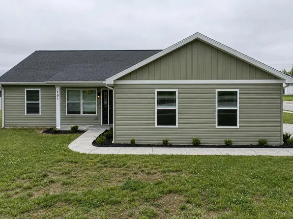 101 Wabash Dr, Chandler, IN 47610