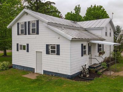 E3722 County Rd E, Waupaca, WI, 54981