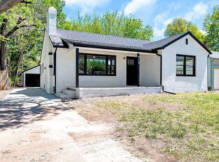 912 N Crestway Ave, Wichita, KS 67208