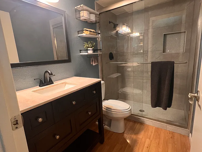 5003 W Dahlia Dr — Photo 8
