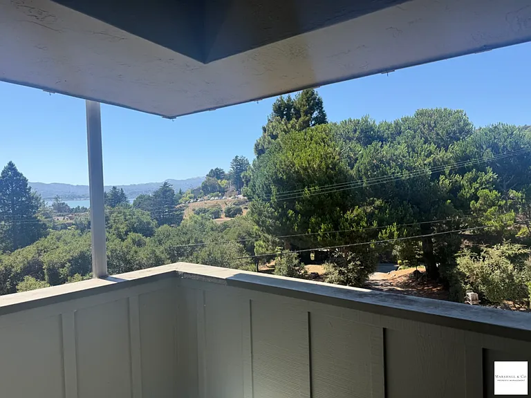 4 Davis Dr #A — Photo 25
