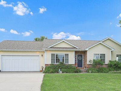 1639 Briar Ln, Pella, IA, 50219