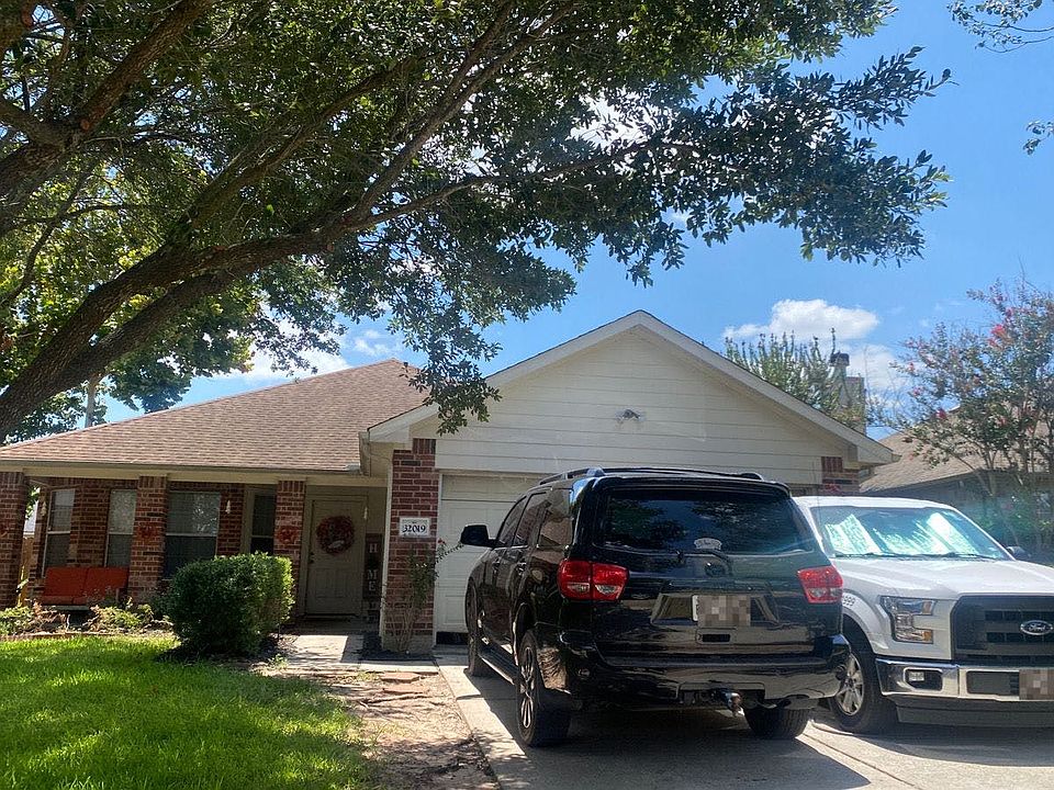 1st image of 32019 Annice Ln