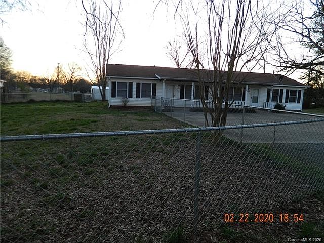 1st image of 201 Oshea Ave