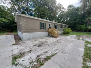 946 SW Montana St, Fort White, FL 32038