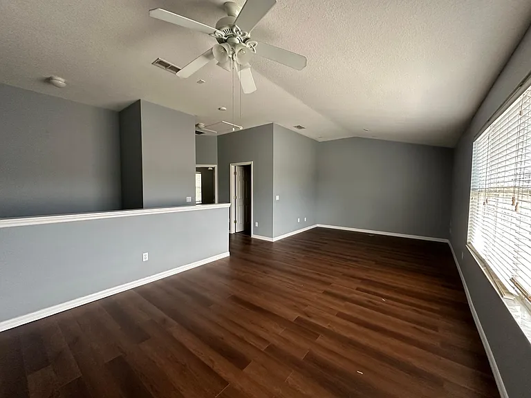 6308 Lake Smith Cir — Photo 5