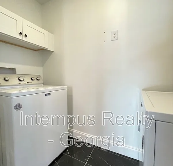 2867 Joyce Ave — Photo 17