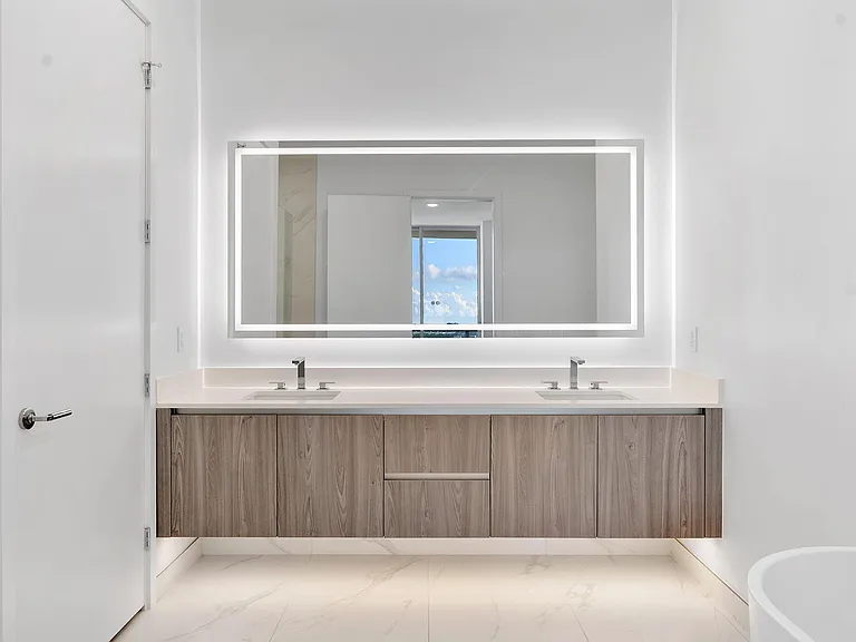 220 Lake Shore Dr #Penthouse 2321 — Photo 10