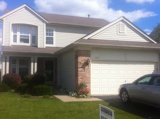 1377 Mayfair Ln, Grayslake, IL