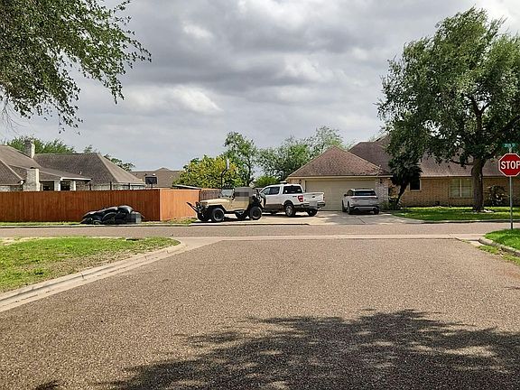 4th image of 3102 Forest Ct