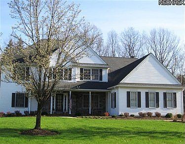 1st image of 110 Edgewood Ct