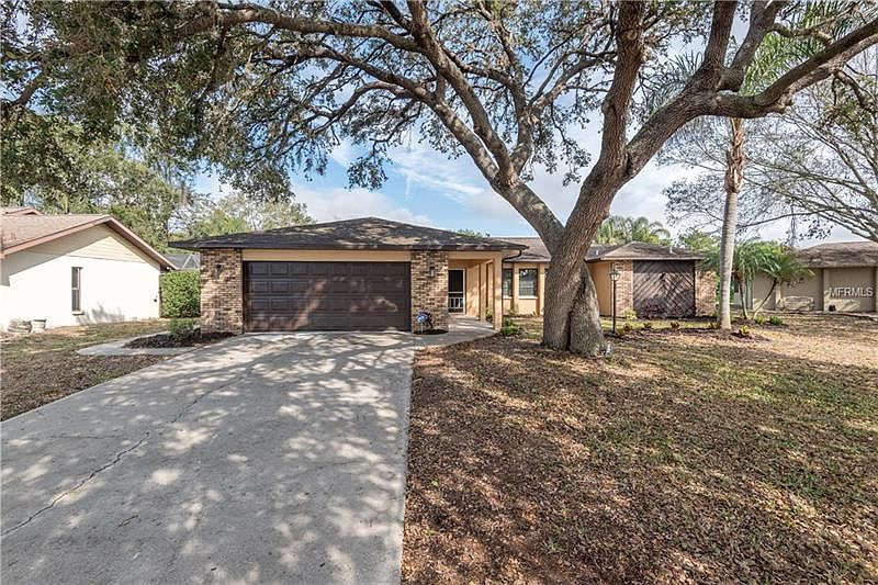 1st image of 2057 Country Meadows Ln