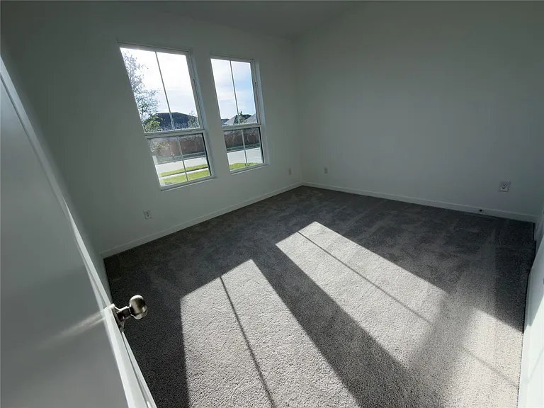7919 Evening Emerald Dr — Photo 19