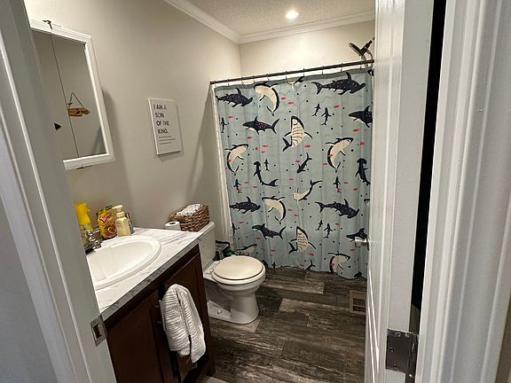 4th image of 1224 Stanwood Ln