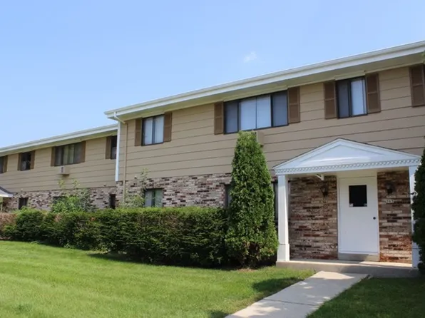 761 S River Rd #0, West Bend, WI 53095