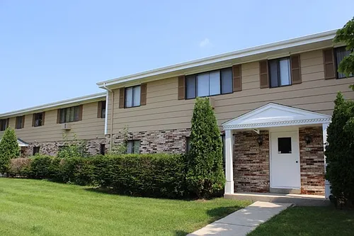 761 S River Rd #1 Photo 1